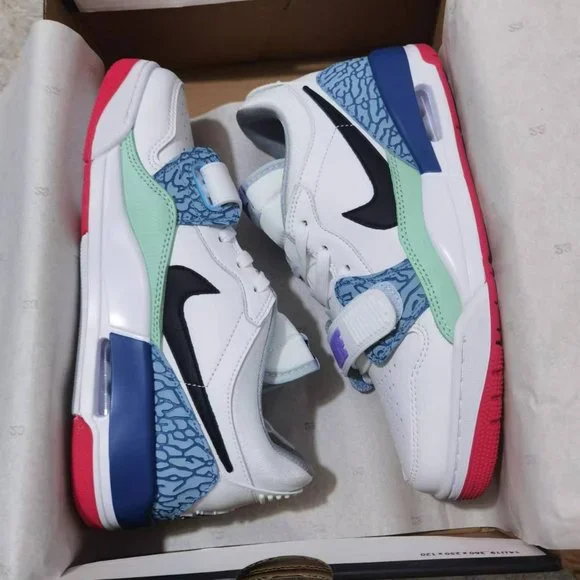 Nike | Shoes | Us 75 Nike Air Jordan Legacy 32 Easter Mens  display picture 1